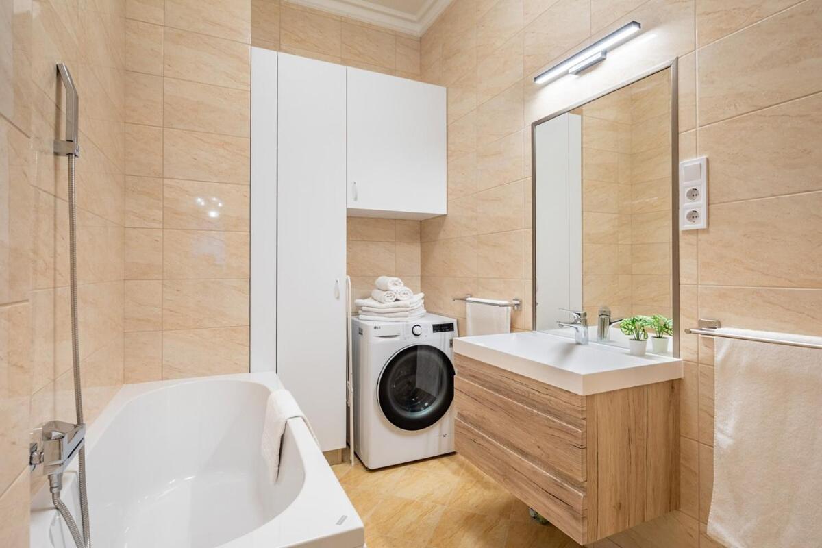 Apartment Pozsonyi By Stn Budapest